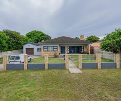 House for sale in Bluewater Bay