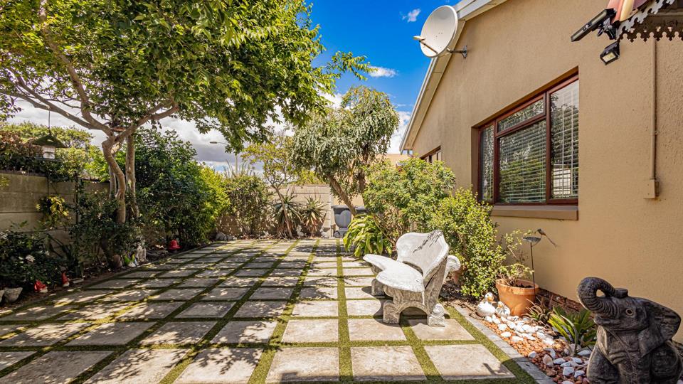Listing number: P24-117744321, Image number: 3