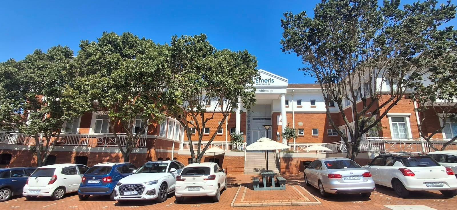 Commercial property to rent in La Lucia Ridge - P24-117748644