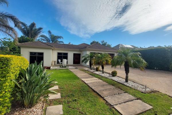 Live with absolute peace of mind in one of the Northern Suburbs prestigious estates, Kleinbron Security Estate. Celebrated for its ...