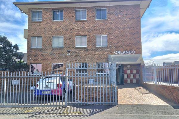 Comfortable living with convenient access to Bellville's major business district and amenities. Close to all main ...