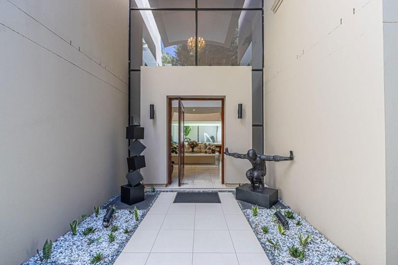 Listing number: P24-117751295, Image number: 3