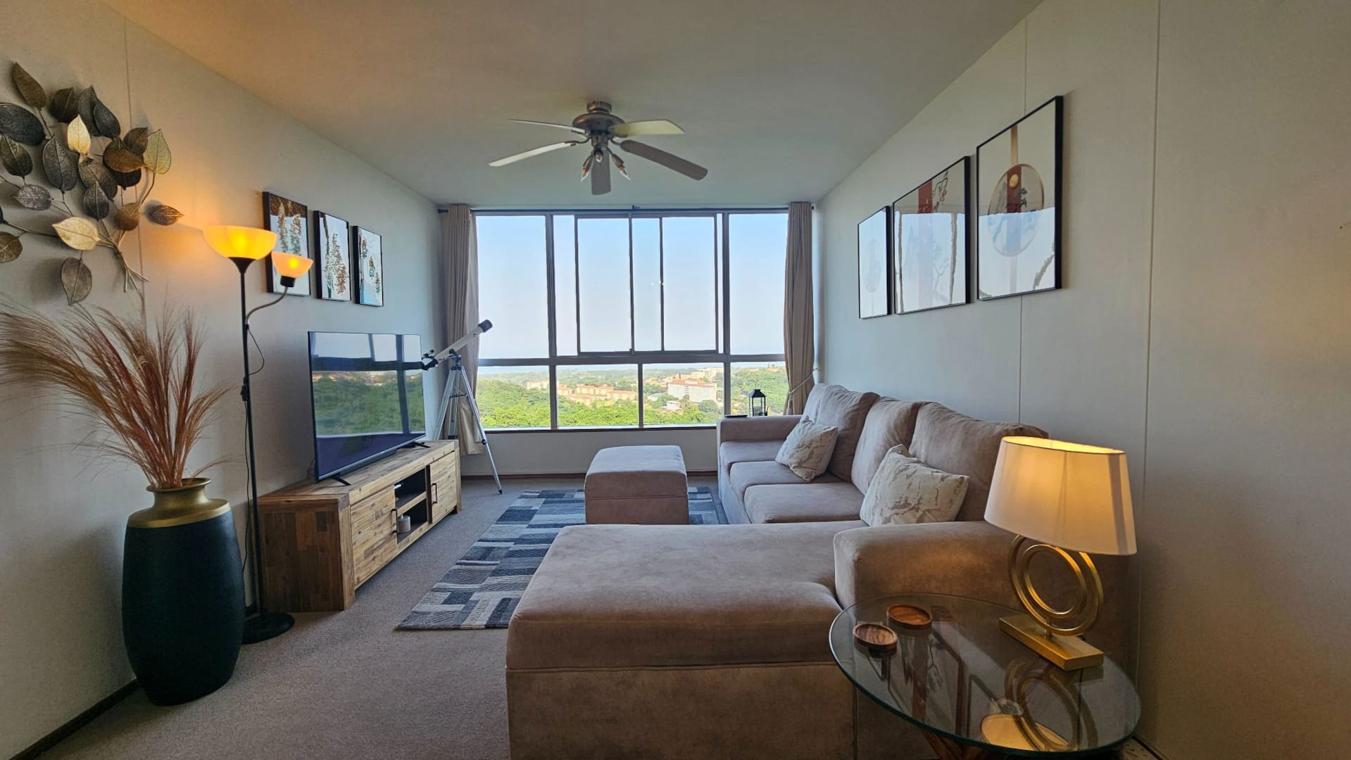 3 Bedroom Apartment / Flat to Rent in Morningside