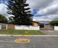 House for sale in Palm Park