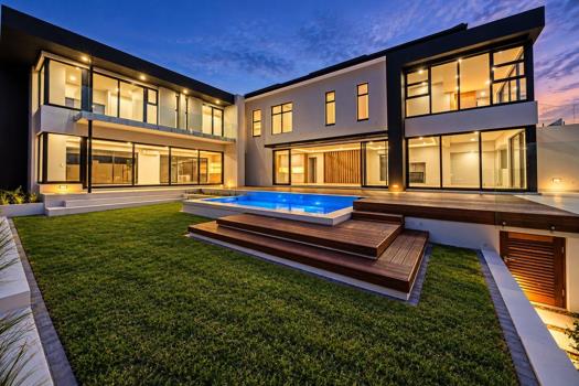 5 Bedroom House for sale in Clara Anna Fontein