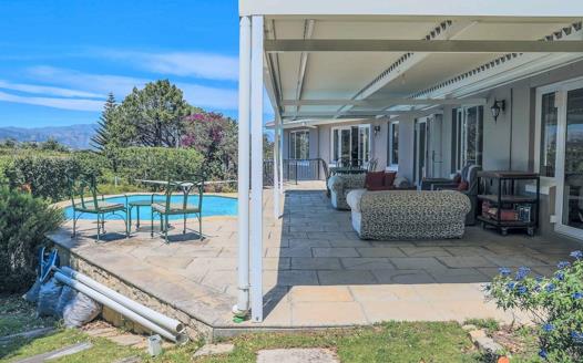 3 Bedroom House for sale in Helderrand