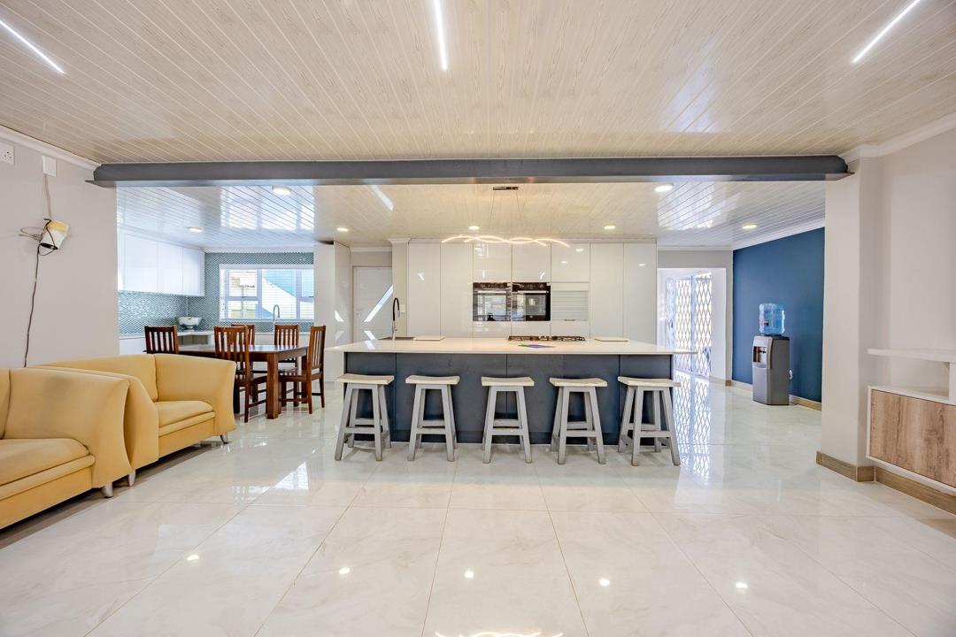 Listing number: P24-117755166, Image number: 1, Image