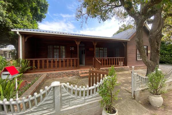 Riverside Retreat in Port Alfred's West Bank

This distinguished three-bedroom, two-bathroom freestanding residence offers a ...