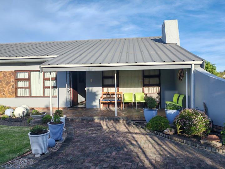 House to rent in Bergsig - Mimosa Avenue - P24-117757371