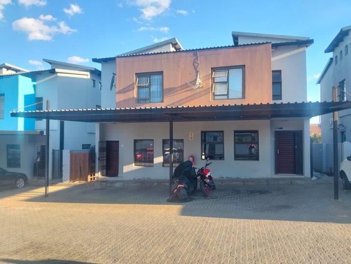 Listing number: P24-117758411, Image number: 2