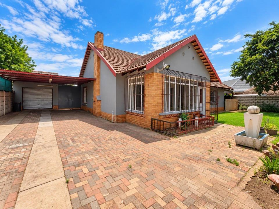 Listing number: P24-117758602, Image number: 1