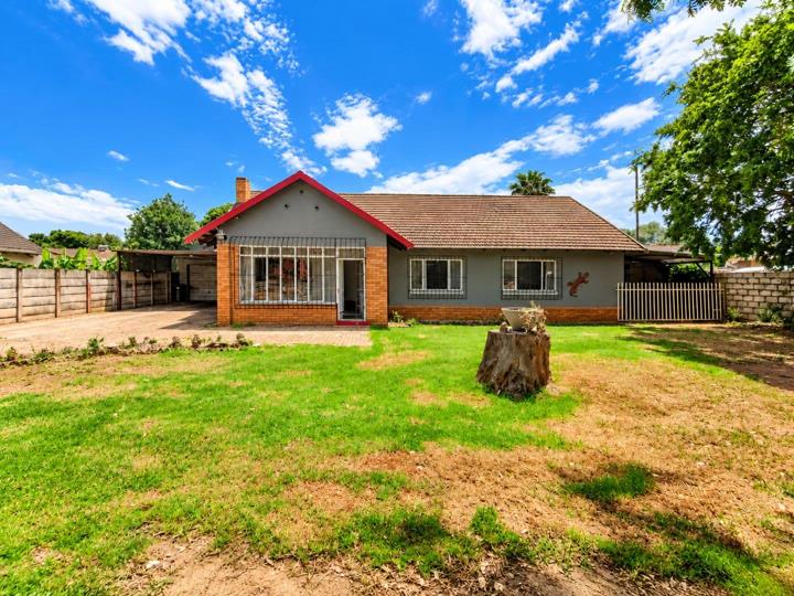 Listing number: P24-117758602, Image number: 2