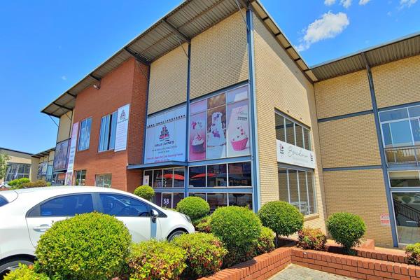 250m² Showroom / Office Space To Let – Northlands Deco Park, North Riding

This ...
