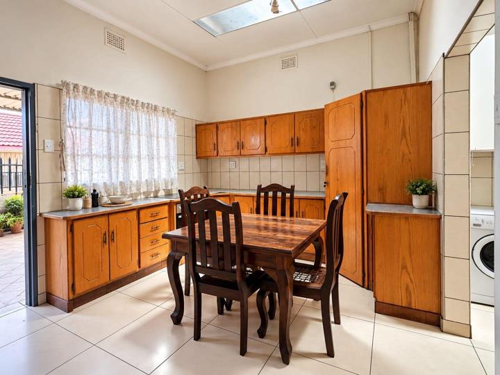 Listing number: P24-117760797, Image number: 3, Image