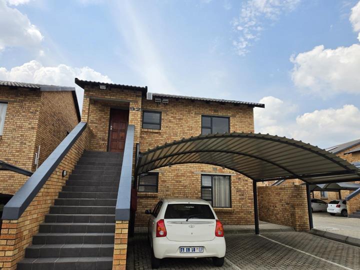 Listing number: P24-117761103, Image number: 2