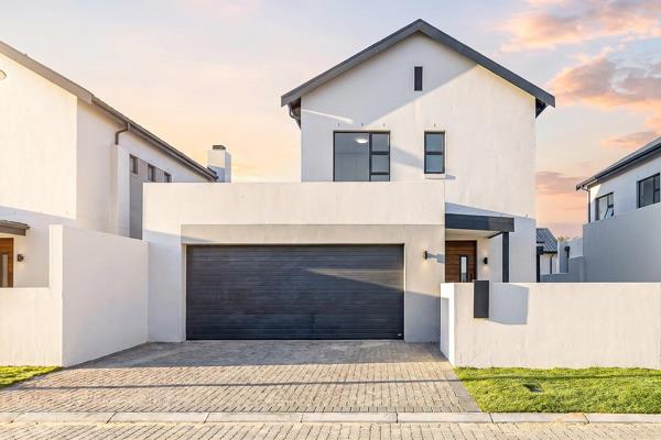 Enjoy contemporary family living in this beautifully designed 3-bedroom home within Le Coste Estate, one of Cape Town’s sought-after ...