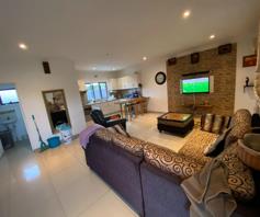 Apartment / Flat for sale in Trenance Manor