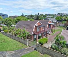 House for sale in Kaysers Beach