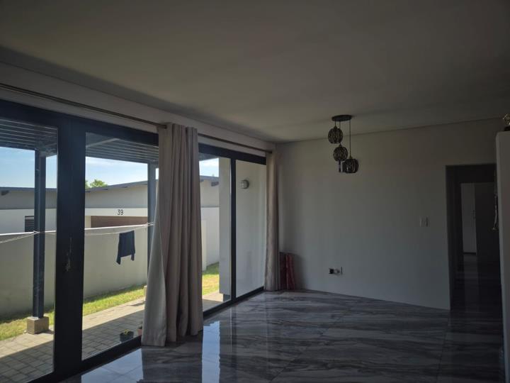 3 Bedroom House to rent in Jackal Creek Golf Estate - P24-117765255