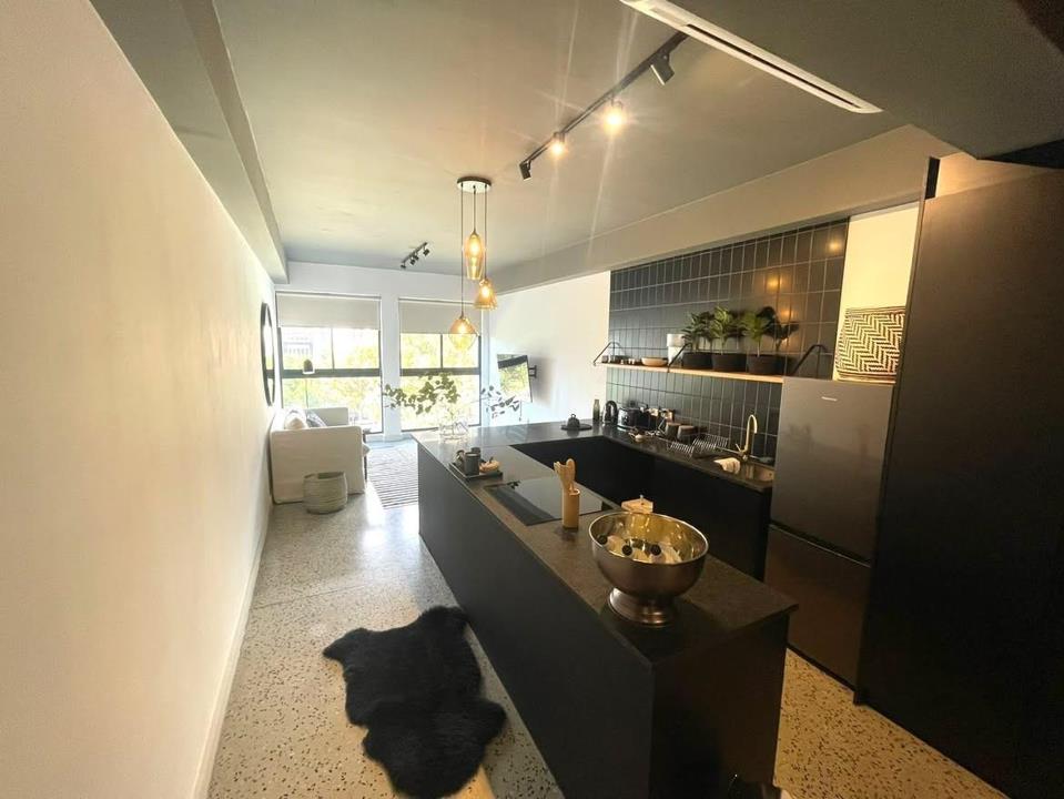 Listing number: P24-117765263, Image number: 1
