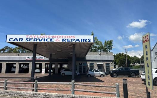Commercial Property to rent in Claremont