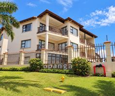 Apartment / Flat for sale in Uvongo Beach