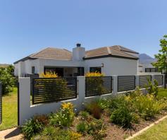 House for sale in Heritage Park