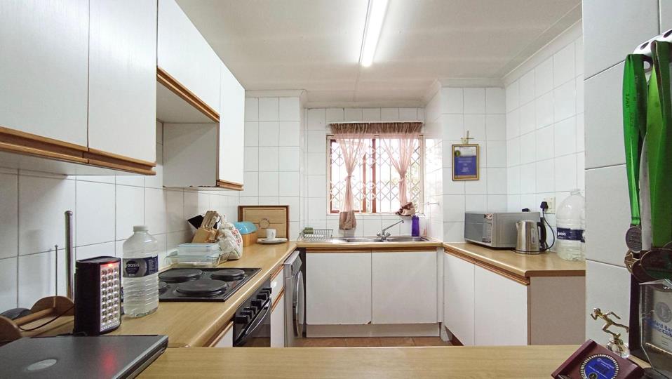 Listing number: P24-117773057, Image number: 2, Image