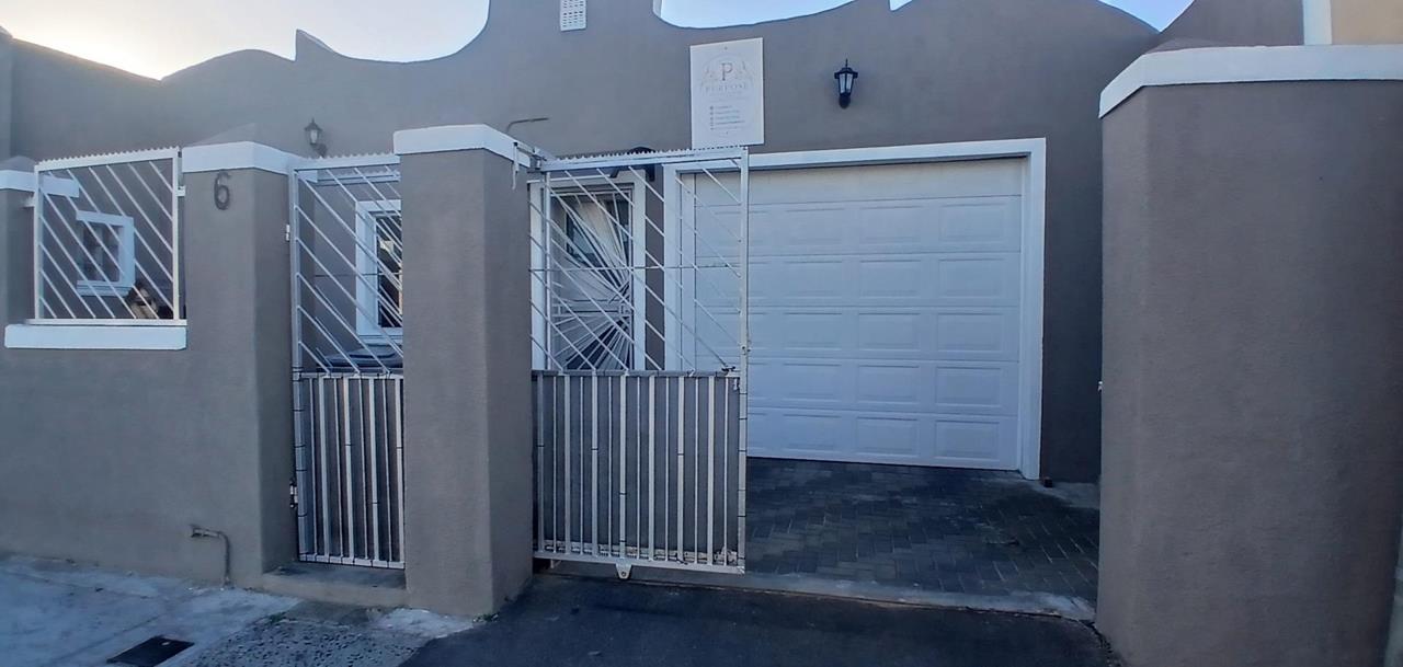 Listing number: P24-117773074, Image number: 1