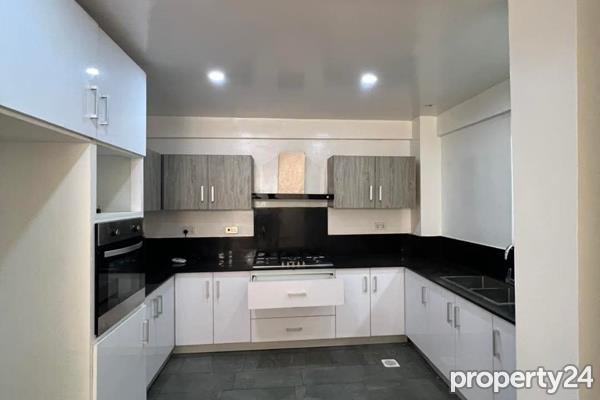 3 Bedroom Apartment / Flat