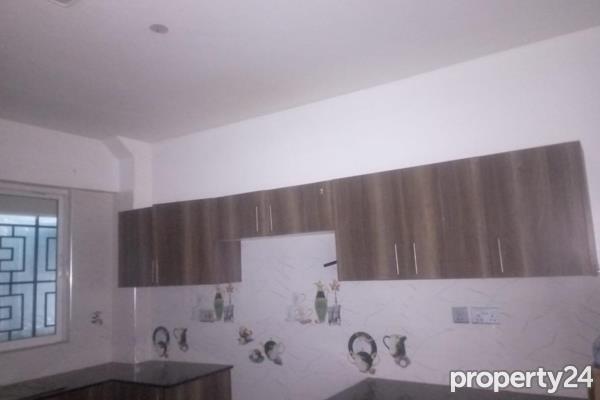 3 Bedroom Apartment / Flat