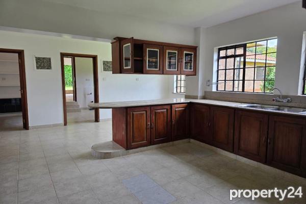 5 Bedroom House for Sale in Runda