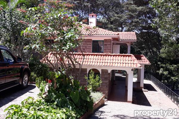 4 Bedroom House for Sale in Kitisuru