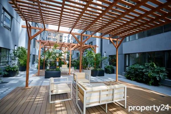 2 Bedroom Apartment / Flat