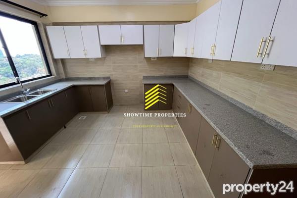 3 Bedroom Apartment / Flat