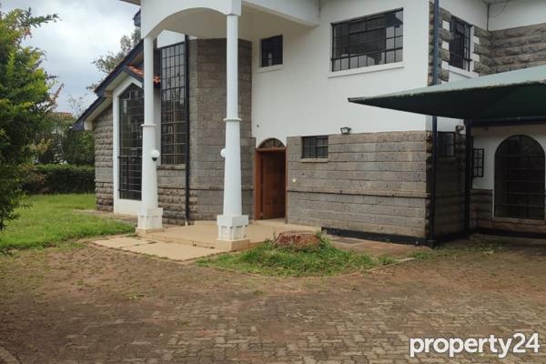 6 Bedroom House for Sale in Karen
