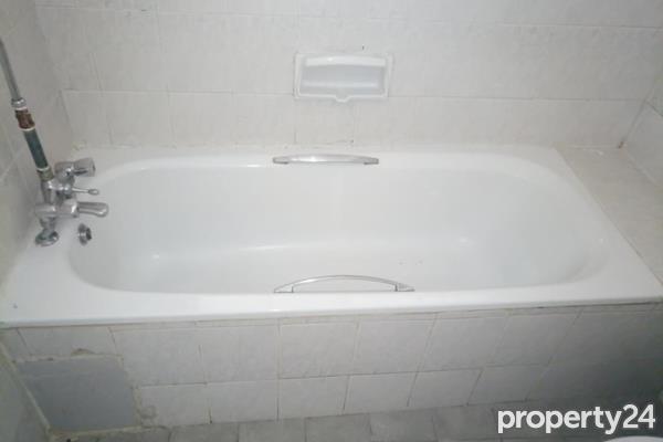 3 Bedroom Apartment / Flat to Rent in Milimani