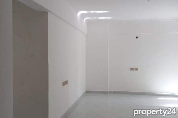 3 Bedroom Apartment / Flat