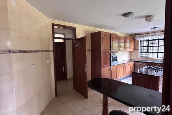 5 Bedroom House for Sale in Karen