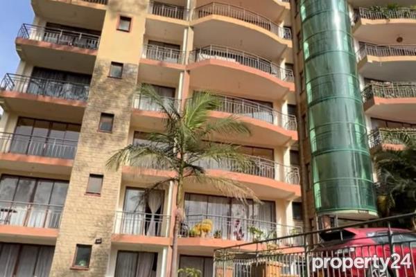3 Bedroom Apartment / Flat