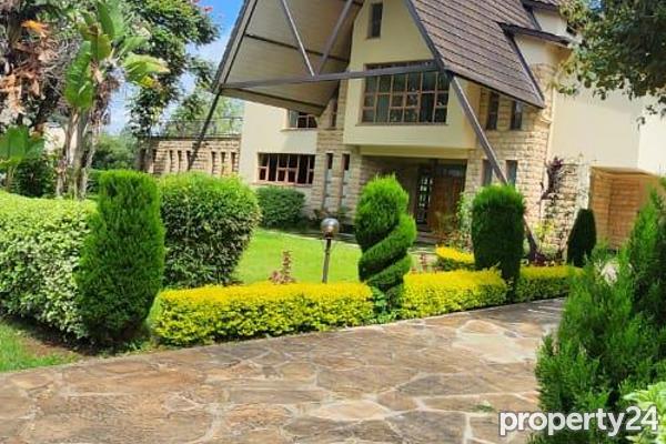 5 Bedroom House for Sale in Karen