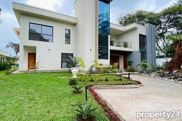 5 Bedroom House for Sale in Runda