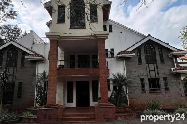 5 Bedroom House for Sale in Karen