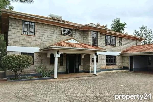 5 Bedroom House