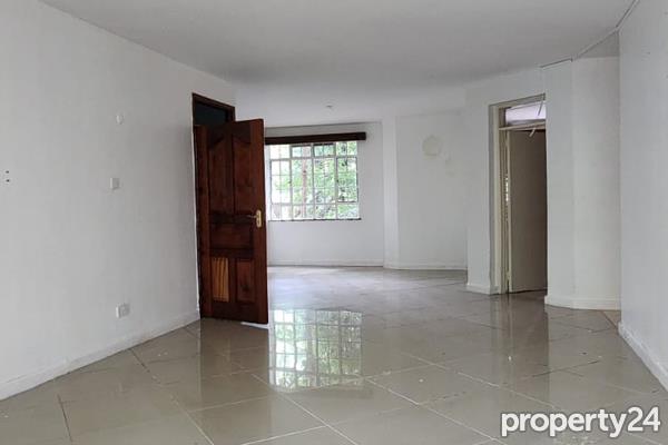 3 Bedroom Apartment / Flat