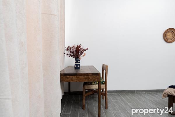 2 Bedroom Apartment / Flat