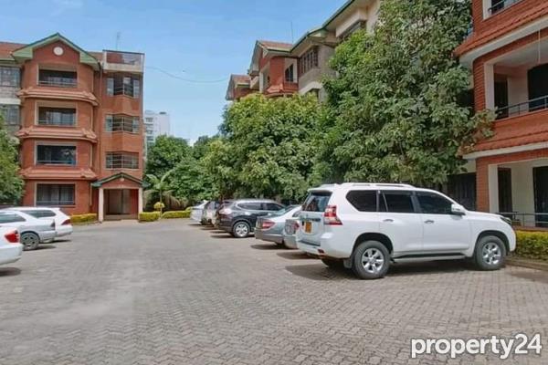 3 Bedroom Apartment / Flat