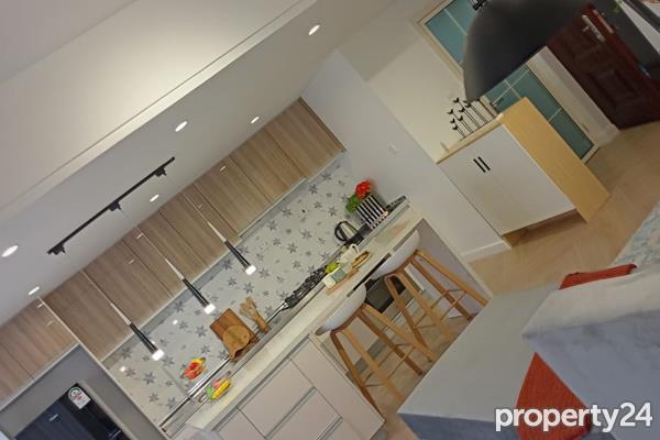 2 Bedroom Apartment / Flat