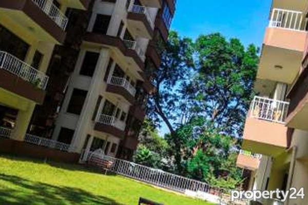 3 Bedroom Apartment / Flat