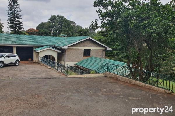 6 Bedroom House for Sale in Nyari
